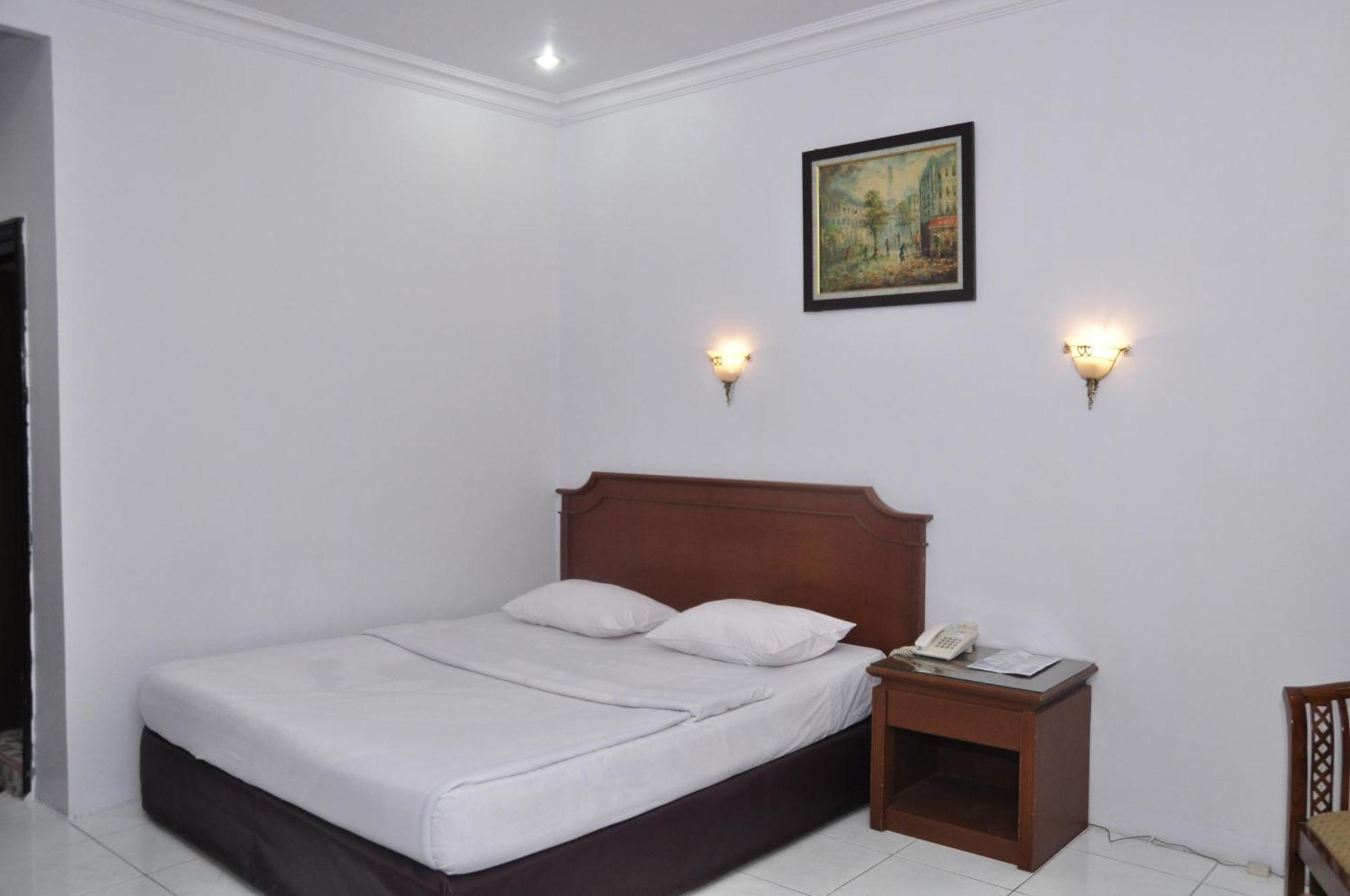 Hotel Andhika Syariah Samarinda Exterior foto