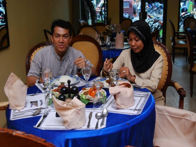 Hotel Andhika Syariah Samarinda Exterior foto